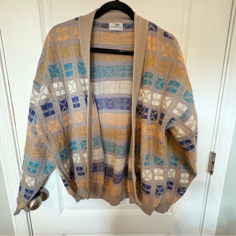 Vintage Saks Fifth Avenue Multicolor Patterned Cardigan Large - Picture 2 of 10